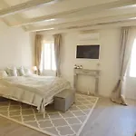 Charming Attic شقة روفينج